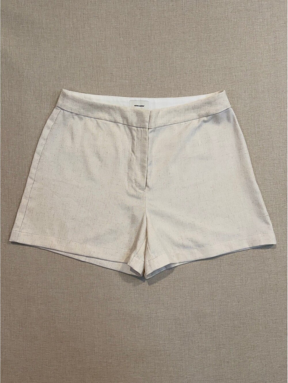 Vero Moda Linen Shorts - Size 8